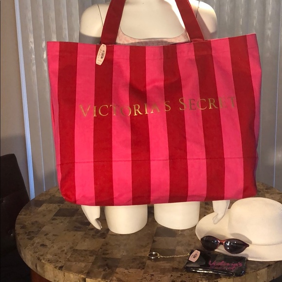 VICTORIA SECRET XX LARGE. BEACH BAG NWT - Picture 2 of 8